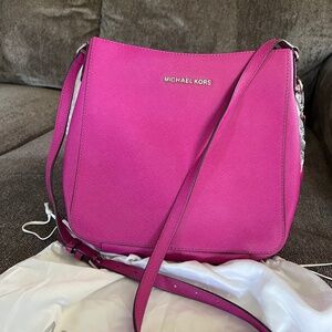 Michael Kors JetSet leather saffiano